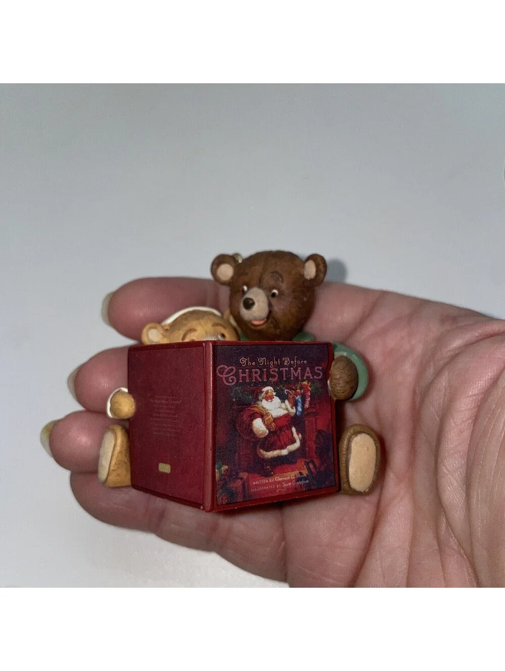 Hallmark Keepsake Reading Bears 2008 Christmas Tree Ornaments